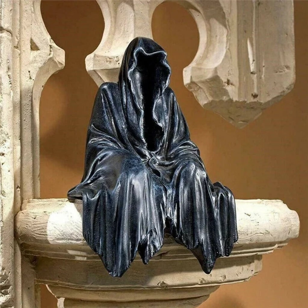 Halloween Grim Reaper Decor Statue Figurine with Hooded Draped Robe Design Shelf Sitter