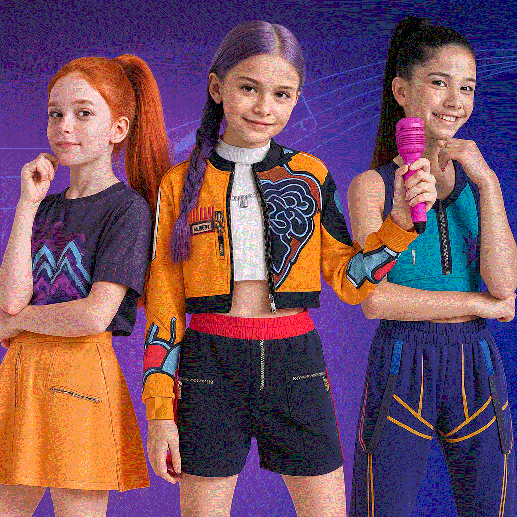 Halloween Hip Hop Dance Costume Outfit with Crop Jacket and Tassel Details