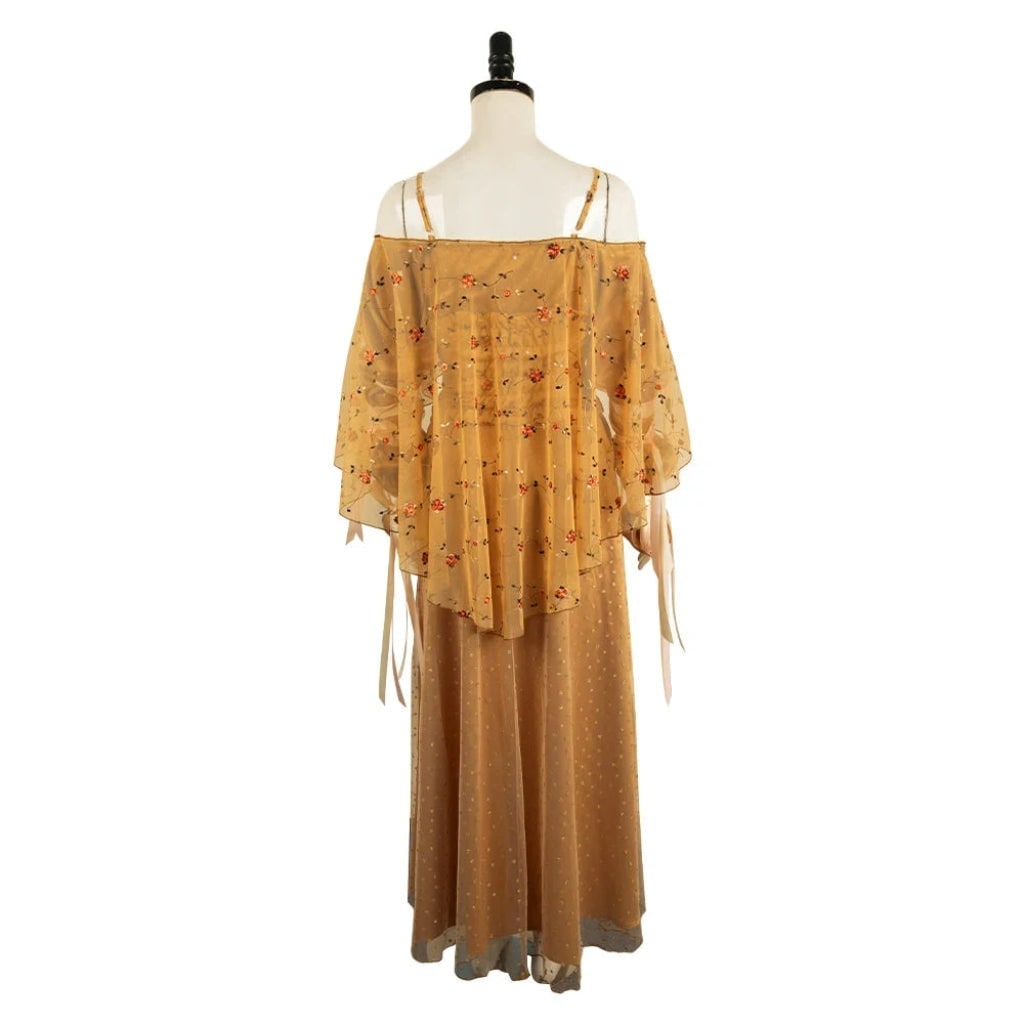 Halloween Plus Size Medieval Dress Costume with Embroidered Bodice and Off-Shoulder Neckline