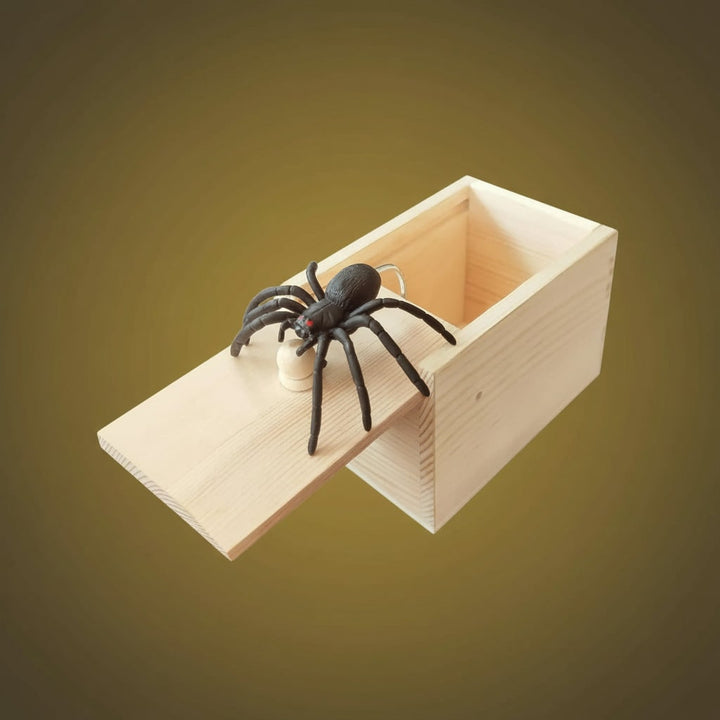 Halloween Spider Prank Gag Gift Box with Jump Scare Surprise for Party Practical Joke
