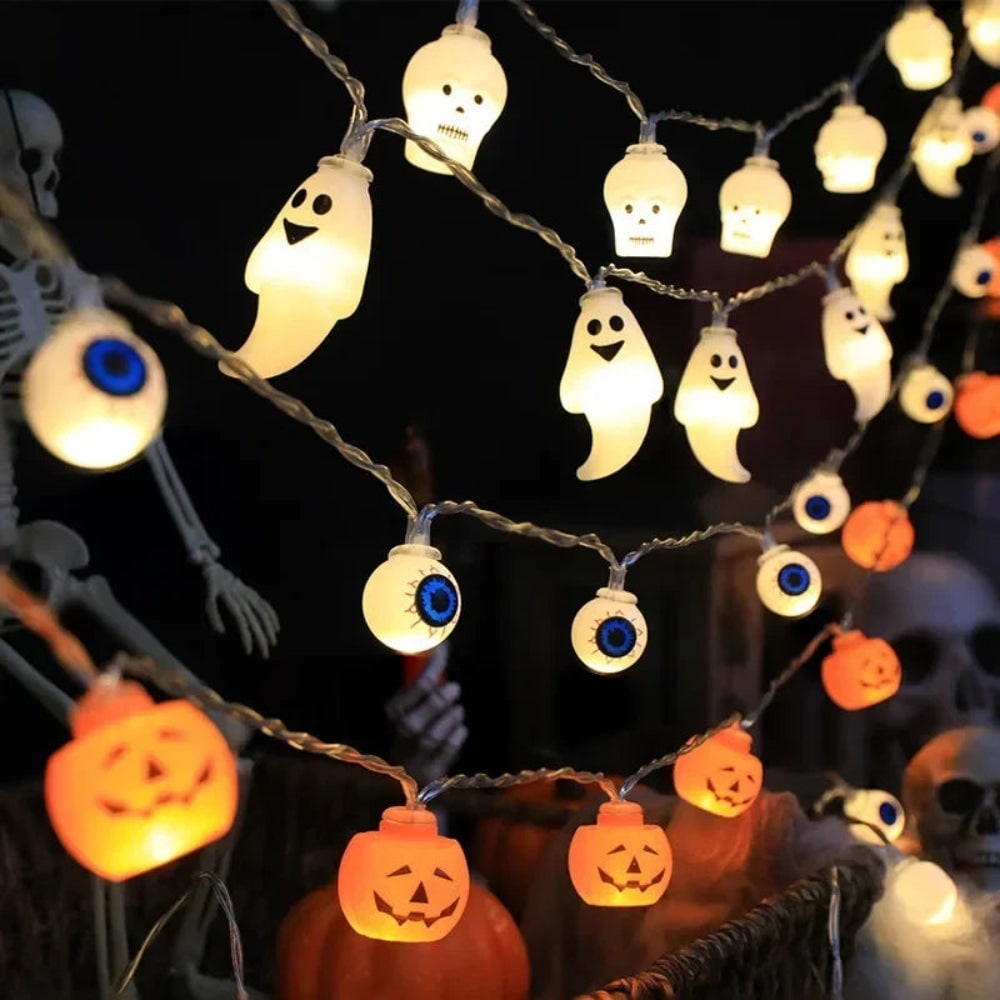Halloween String Lights LED Outdoor Patio Decoration with Novelty Shapes for Party