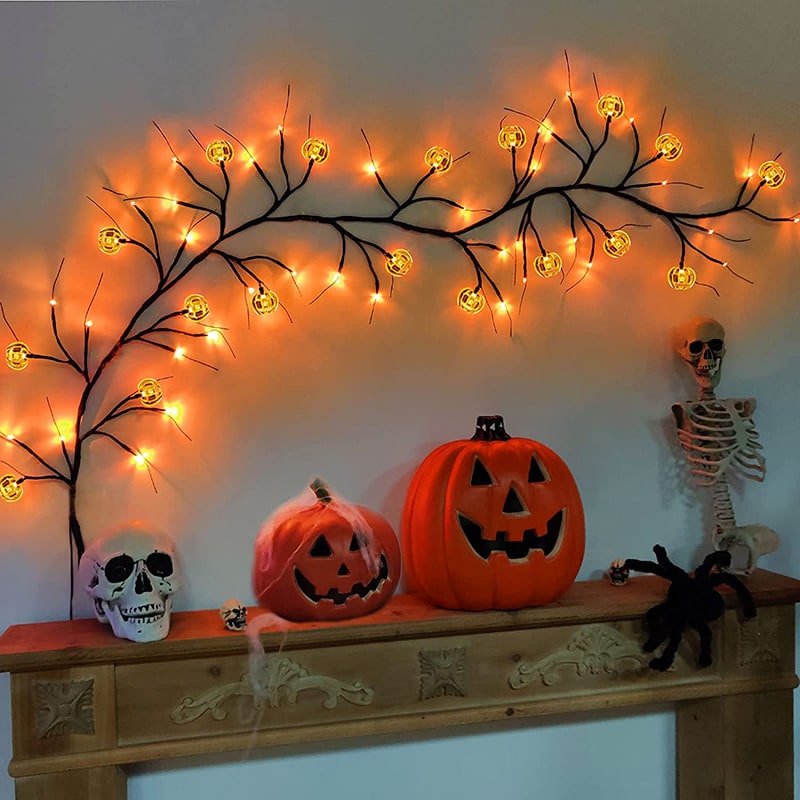 Halloween String Lights Outdoor Garland with LED Pumpkin and Bat Battery Operated 6 Feet 8 Modes