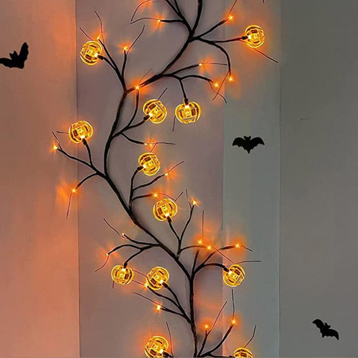 Halloween String Lights Outdoor Garland with LED Pumpkin and Bat Battery Operated 6 Feet 8 Modes