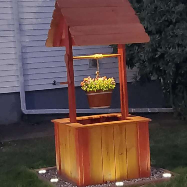 Solar-Powered Outdoor Garden Lights Rust-Proof Weather-Resistant